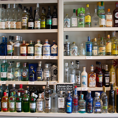 pastis-gin-vodka-prestige-cave-mougins